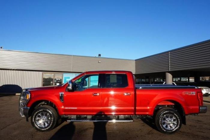 2018 ford f-350 super duty limited 4x4 limited 4dr crew cab 8 ft. lb srw pickup for sale in fort rice, north dakota