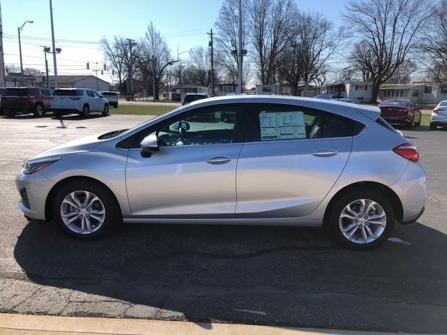 new 2019 chevrolet cruze lt hatchback rochester, in 46975 for sale in rochester, indiana