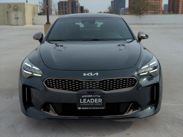 2023 kia stinger gt-line
