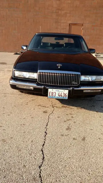1990 buick revieria only 49,xxx miles loaded sunroof a must see