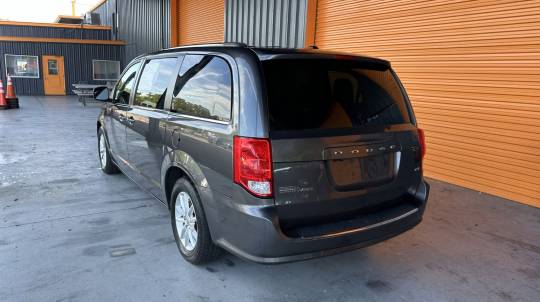 2020 Dodge Grand caravan