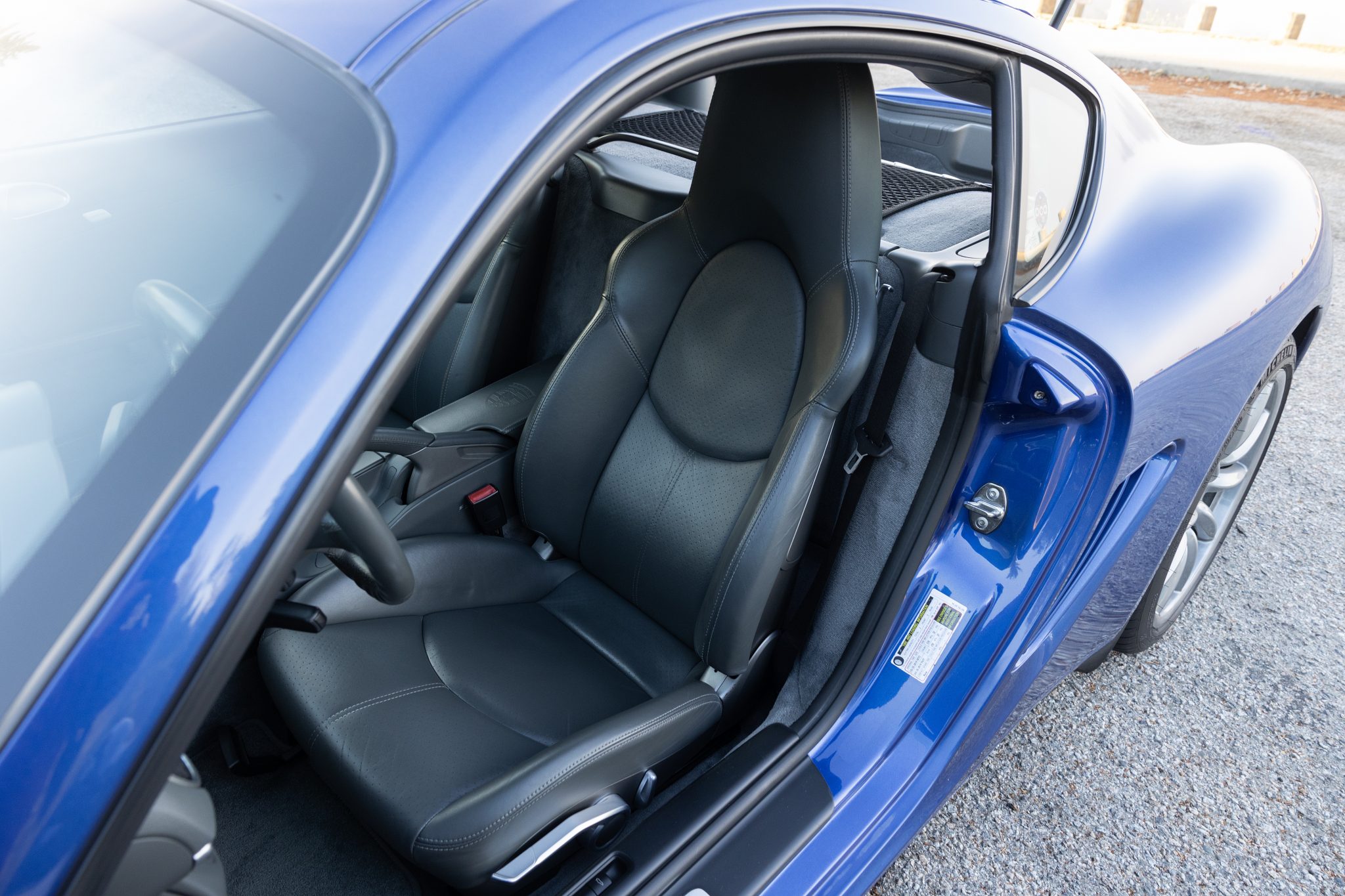 2006 porsche cayman s 6-speed