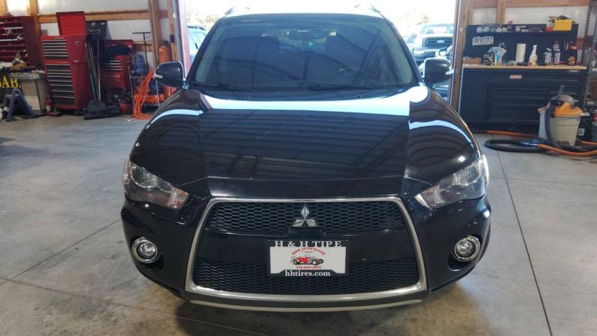 2012 mitsubishi outlander se
