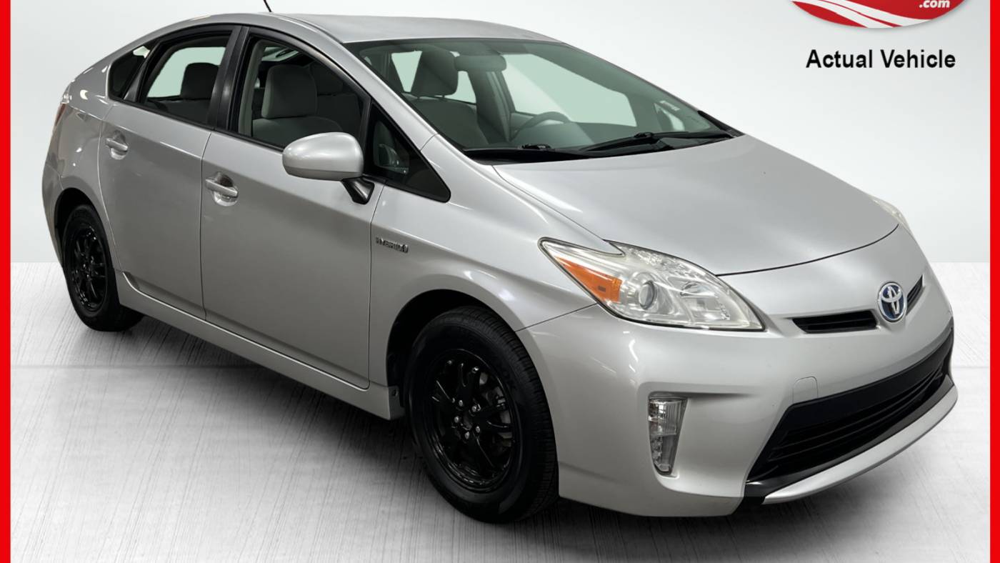 2012 toyota prius three