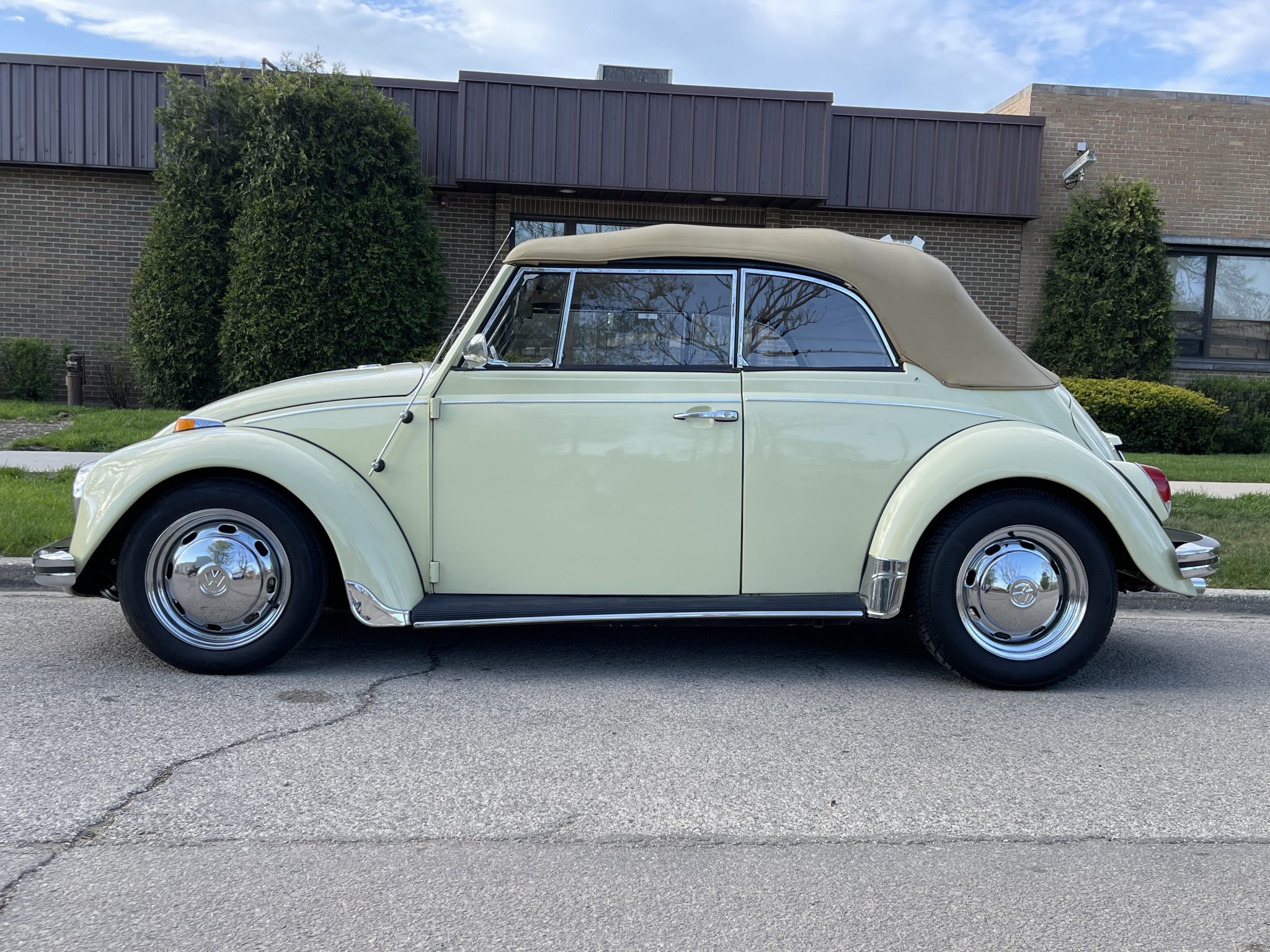 1969 volkswagen beetle convertible