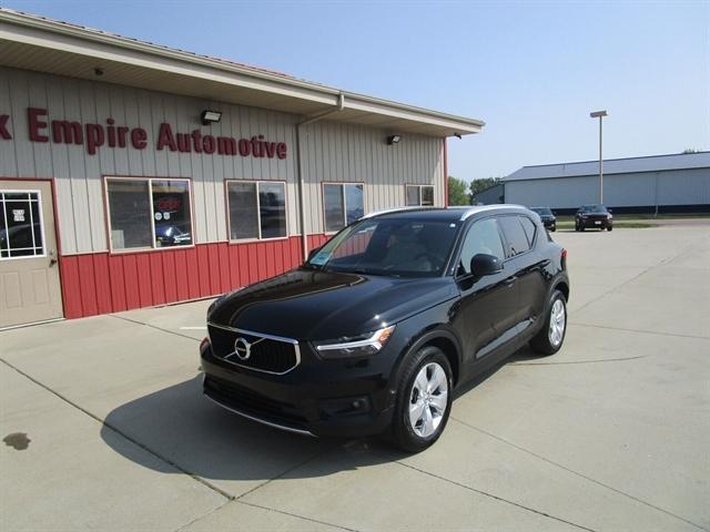 2021 volvo xc40 t5 momentum