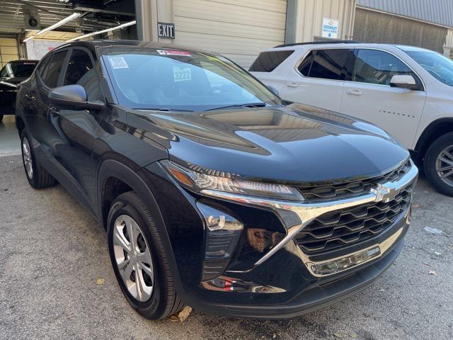 2024 chevrolet trax ls