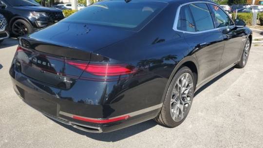2024 Genesis G90