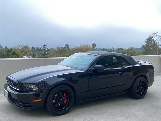 2013 ford mustang v6