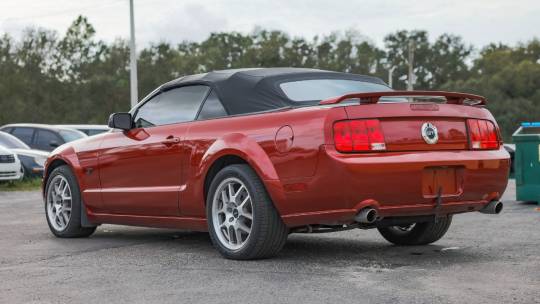 2005 Ford Mustang