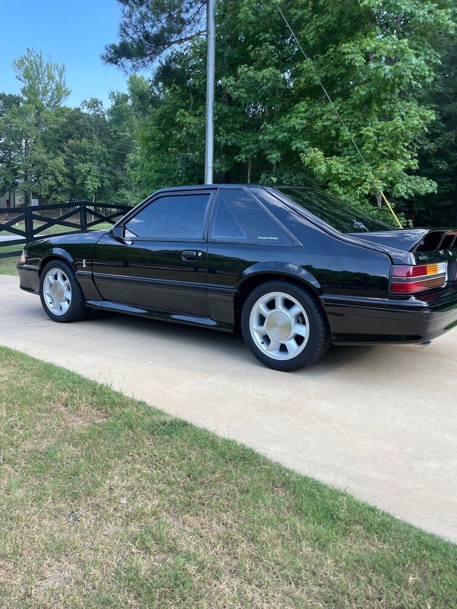 1993 ford mustang black cobra svt