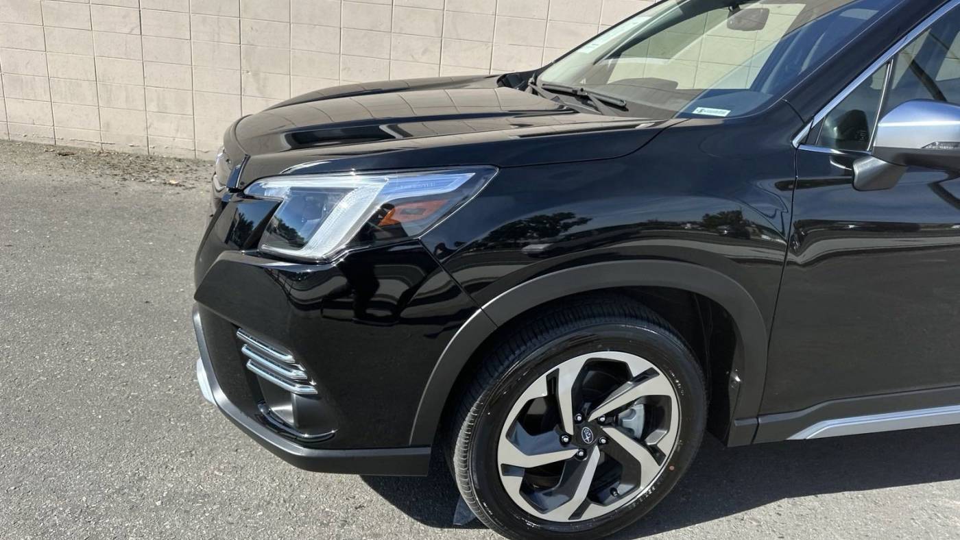 2024 subaru forester touring