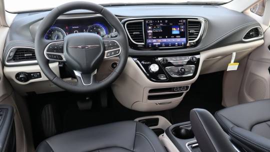 2024 Chrysler Pacifica