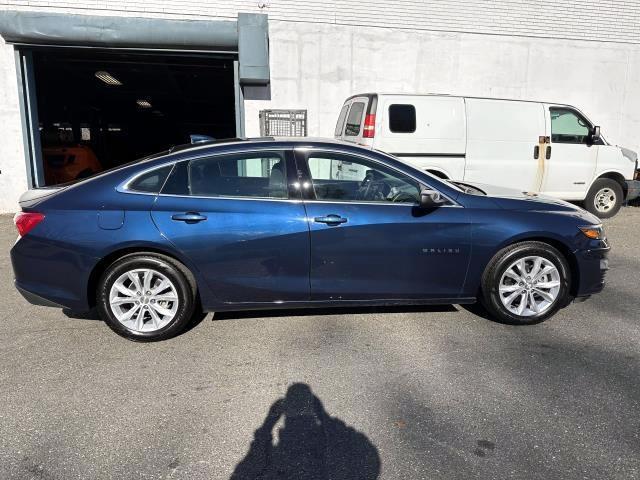 2022 chevrolet malibu lt