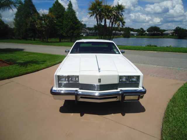1983 toronado -42,084 actual miles -this car looks like it did when it was new !