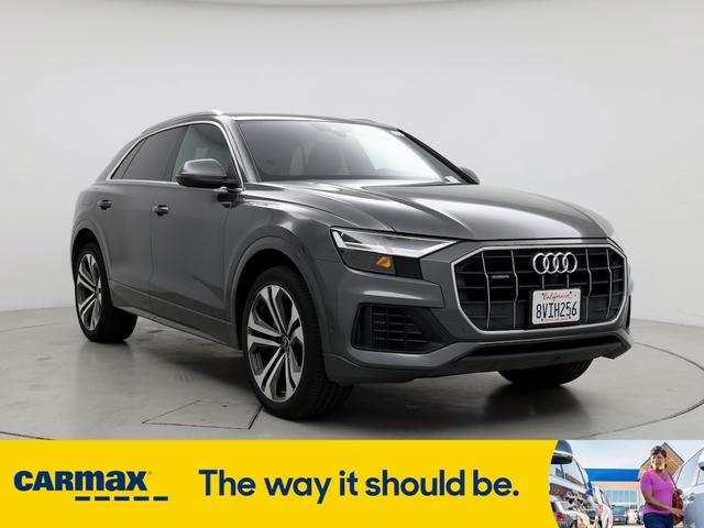 2021 audi q8 premium plus