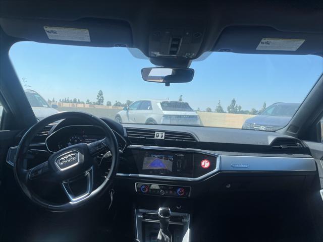 2021 audi q3 40 premium