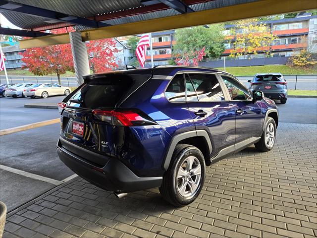 2023 toyota rav4 xle