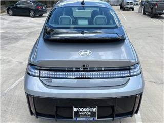 2025 Hyundai IONIQ 6 sel