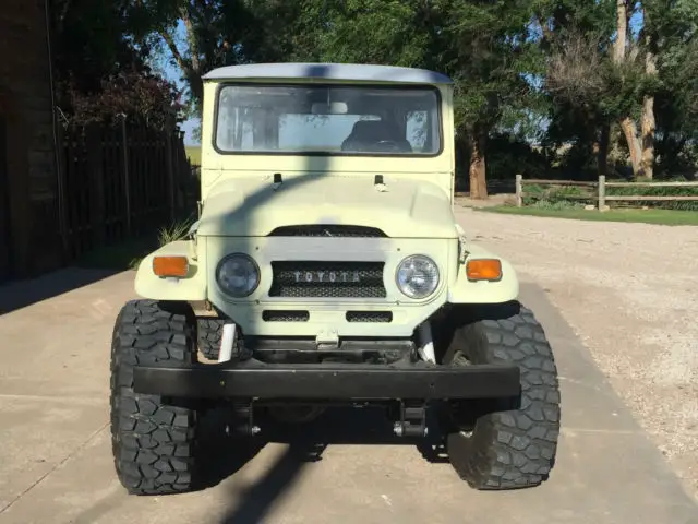 fj40 toyota land cruiser