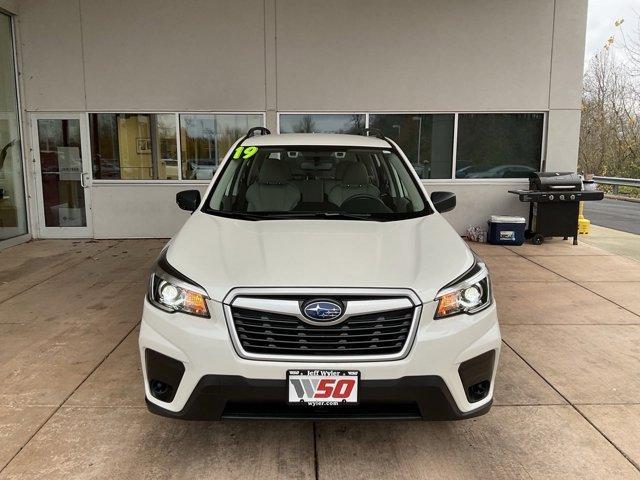 2019 subaru forester base (cvt)