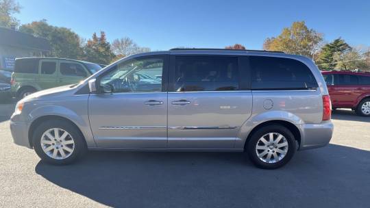 2016 Chrysler Town & Country
