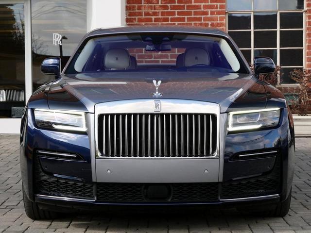 2021 rolls-royce ghost