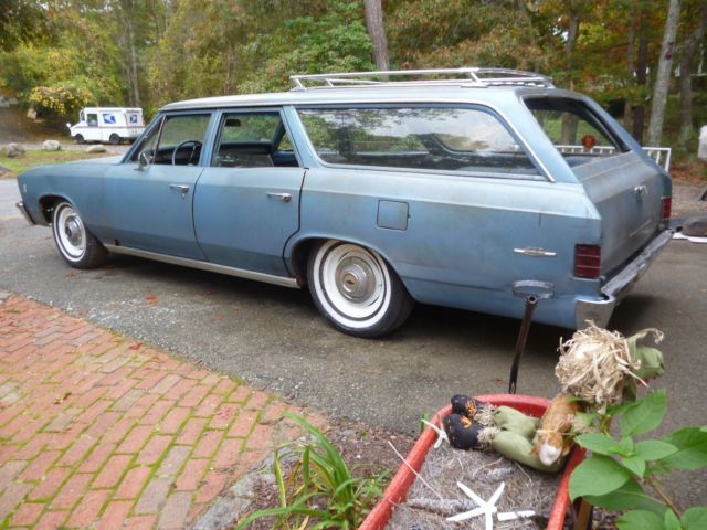 1967 chevy chevelle wagon #300 deluxe