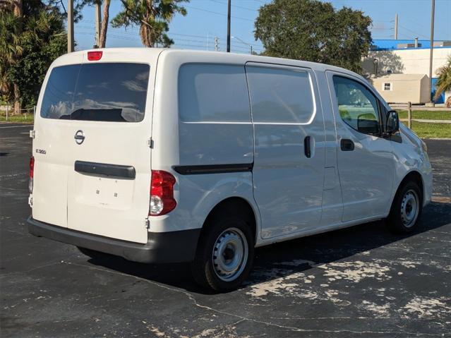2021 nissan nv200 s