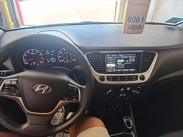2022 hyundai accent sel
