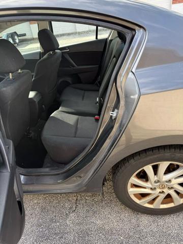 2012 mazda mazda3 i touring
