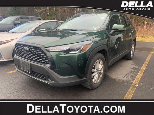 2022 toyota corolla cross le