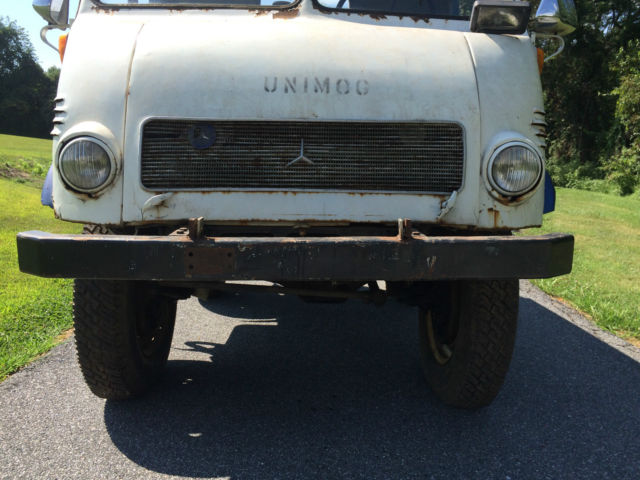 1955 mercedes benz unimog 401.101 froschauge"frog's eye"
