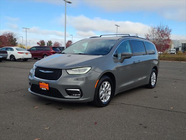2022 chrysler pacifica touring l