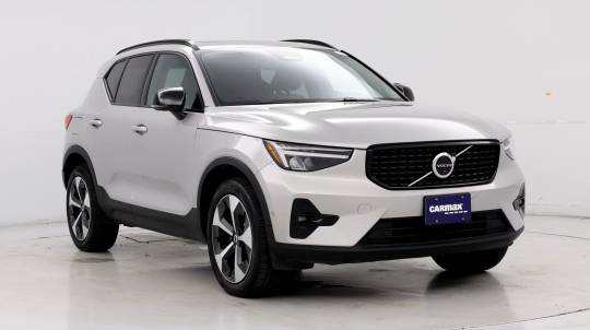 2024 Volvo XC40