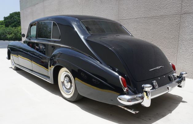1960 rolls royce phantom v . lhd