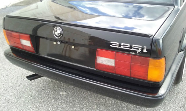 bmw 325i 5-speed e30 coupe