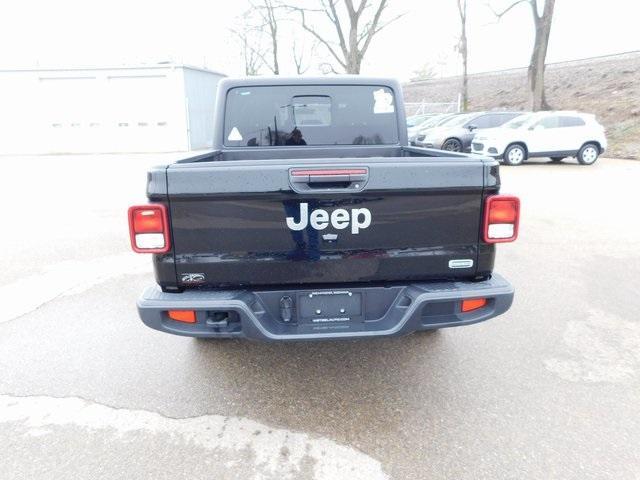2022 jeep gladiator overland
