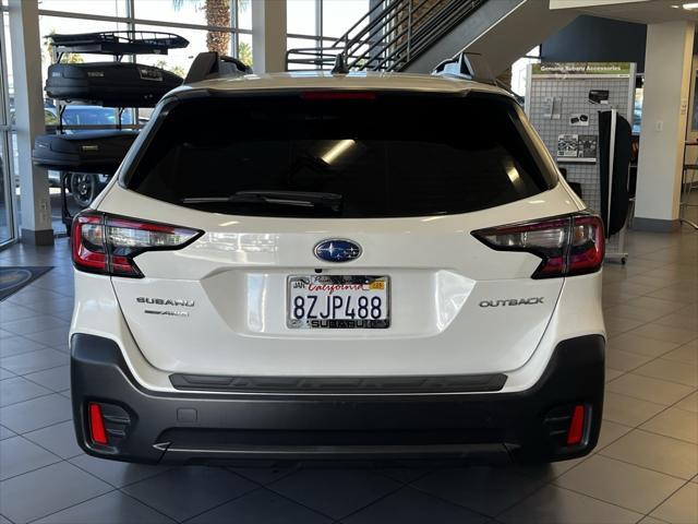 2022 subaru outback base