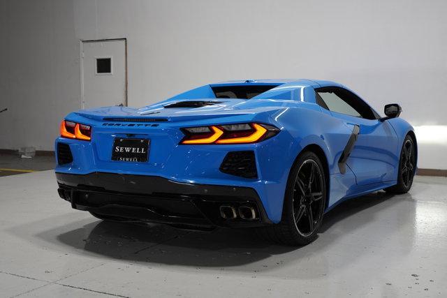 2022 chevrolet corvette stingray w/2lt