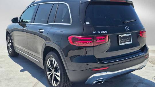 2025 Mercedes-Benz GLB
