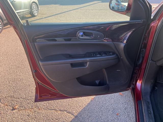 2016 buick enclave premium