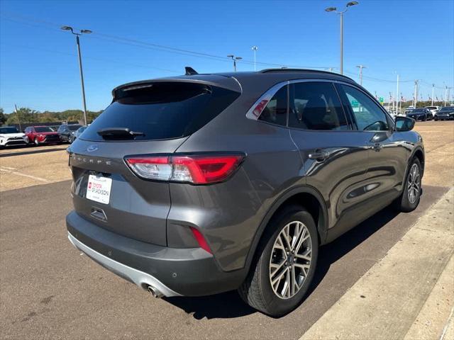 2022 ford escape sel