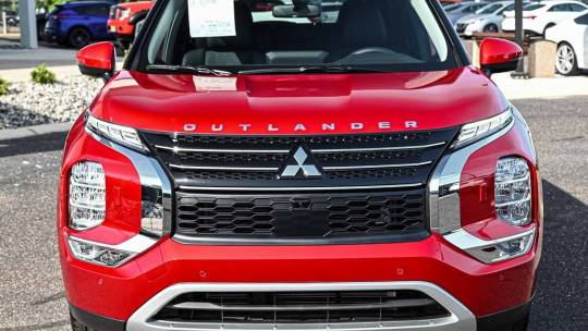 2024 Mitsubishi Outlander