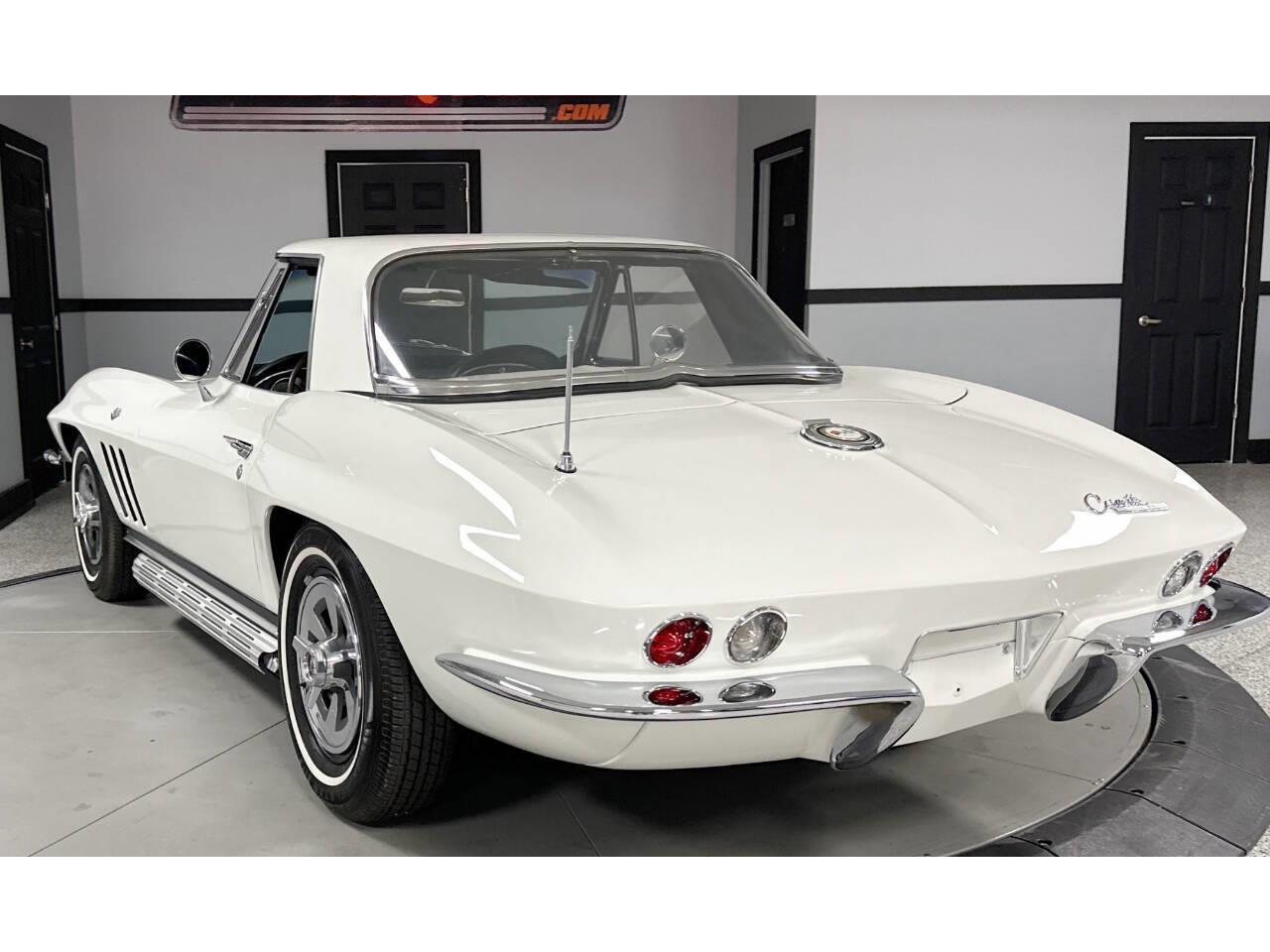 1965 chevrolet corvette