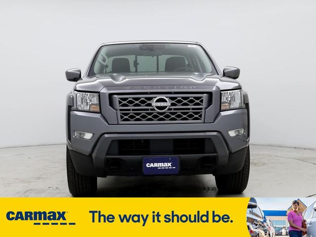 2023 nissan frontier sv