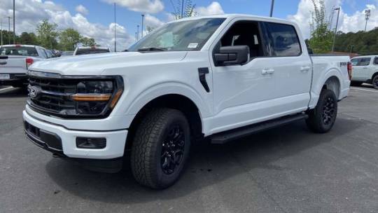 new 2024 ford f-150 xlt supercrew 5.5' box 4wd