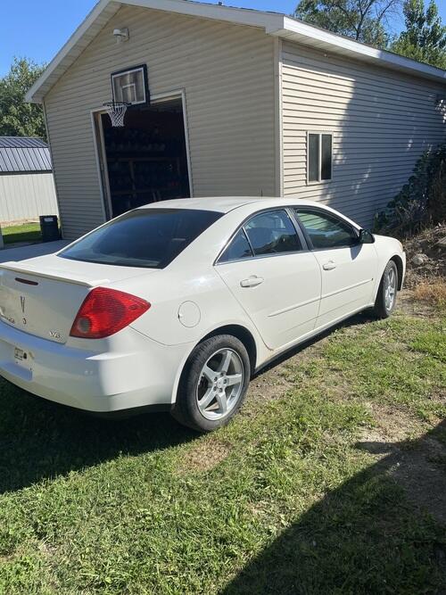 2008 pontiac g6 211,954 miles