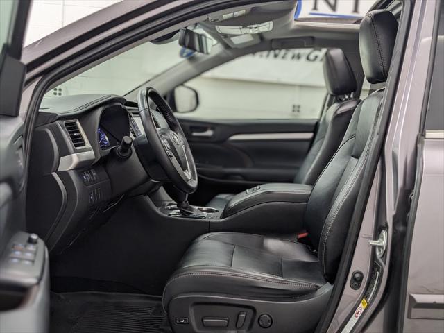 2019 toyota highlander xle