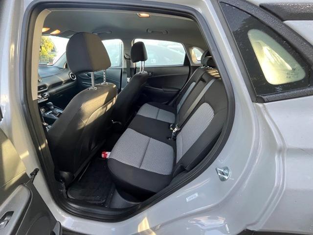 2023 hyundai kona se